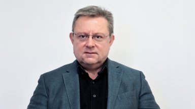 Хирург и експерт по здравен мениджмънт e новият шеф на Изпълнителна агенция "Медицински надзор"