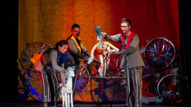 Български спектакъл тръгва към Ню Йорк