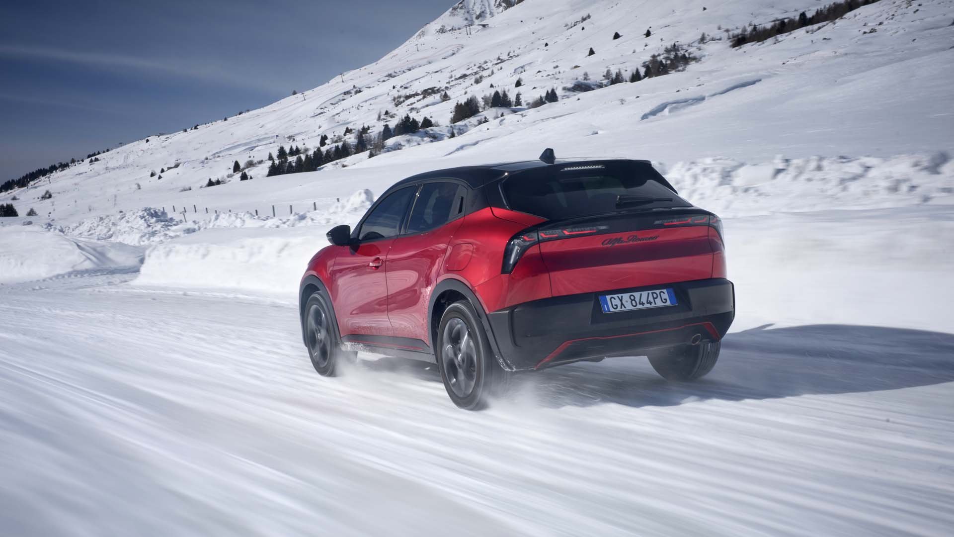 Alfa Romeo Junior Q4