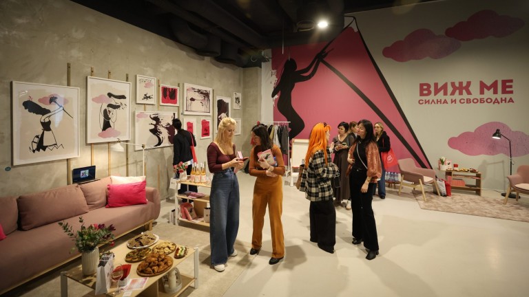 Срещи, книги и истории за сила: EMPROVE откри уютна Pop-up читалня в месеца на жените