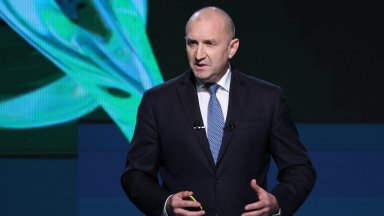 ПБ обяви пълната си програма: Ниски и плоски данъци и ограничаване на дефицита