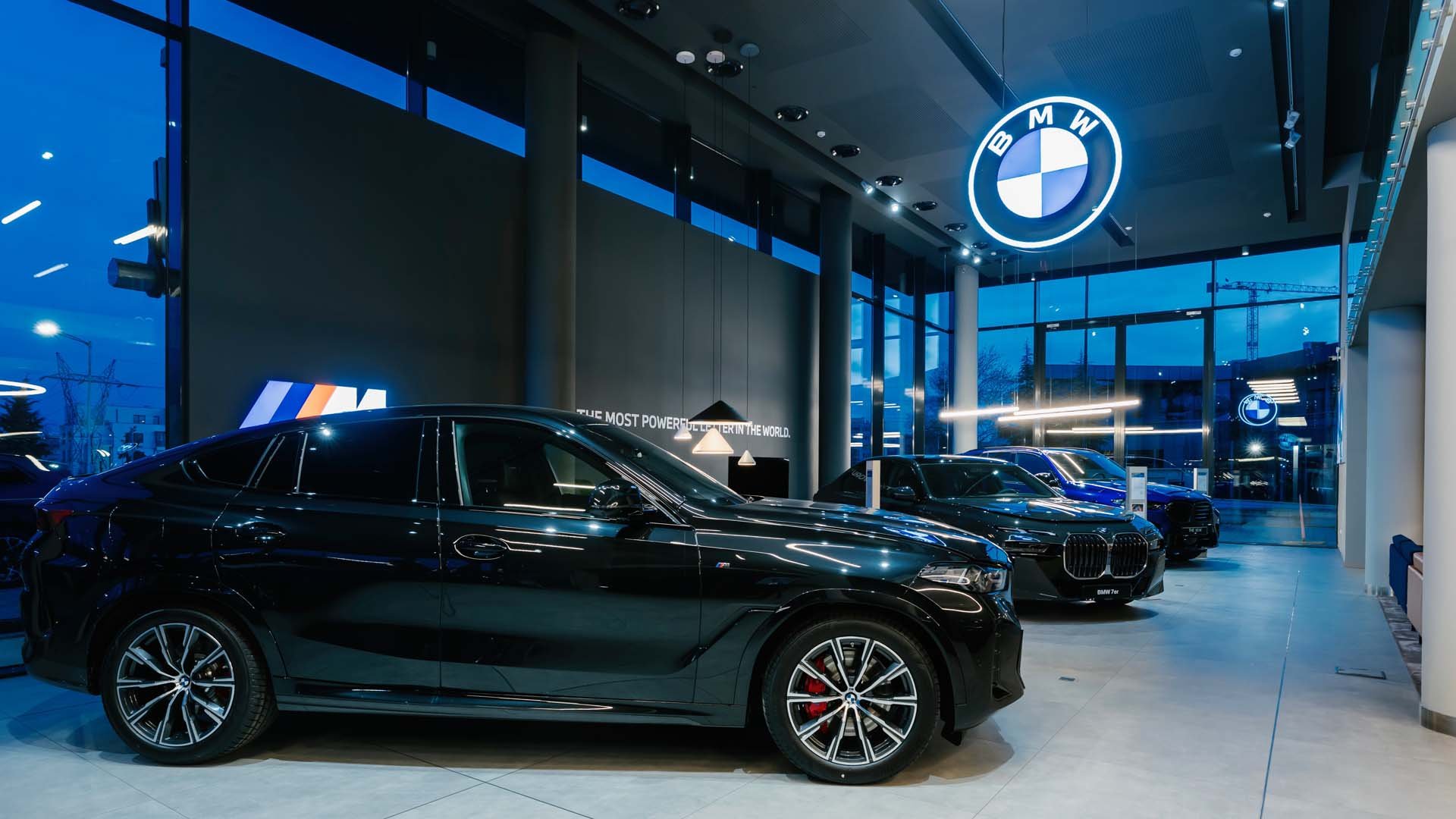 Новият шоурума BMW Retail.NEXT на "Бова Кар" в Бургас
