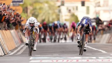 Падане не спря Погачар за дебютен триумф в класиката "Милано-Санремо"