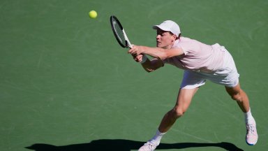 Уверено начало с двусетова победа за Синер в Маями