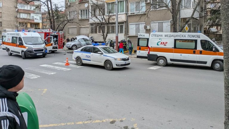 22-годишна помете мъж на тротоар в Стара Загора