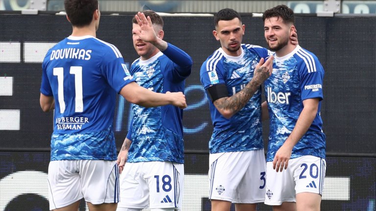 Комо разби отбора на Божинов и все по-смело мечтае за Шампионска лига