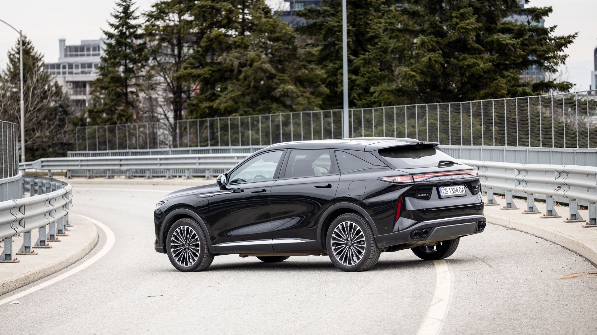 Omoda 9 SHS-P Exclusive