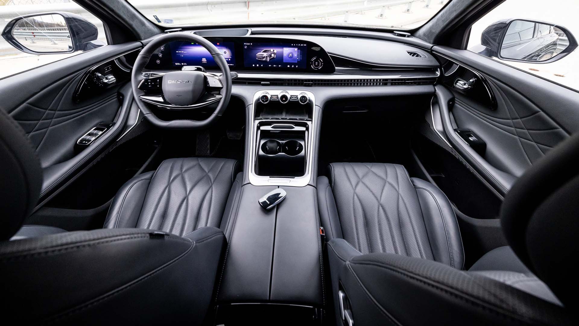 Omoda 9 SHS-P Exclusive