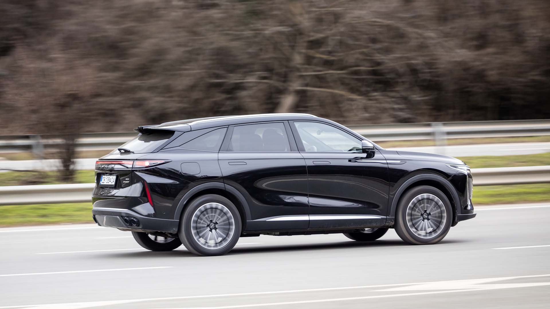 Omoda 9 SHS-P Exclusive