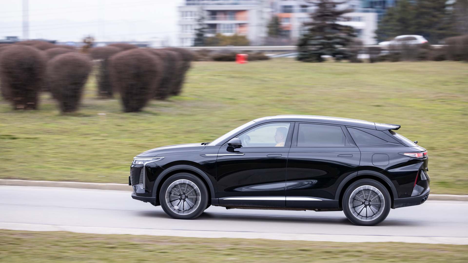 Omoda 9 SHS-P Exclusive