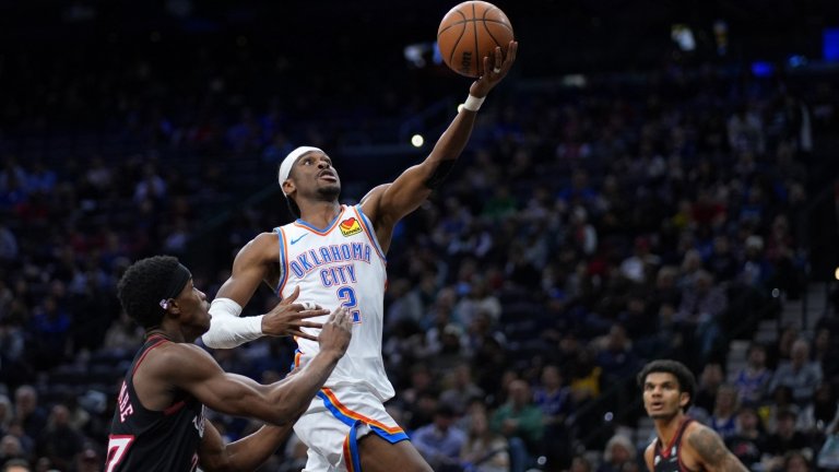 Наказателната акция на Гилджъс-Александър продължава - 132 мача с 20 или повече точки!