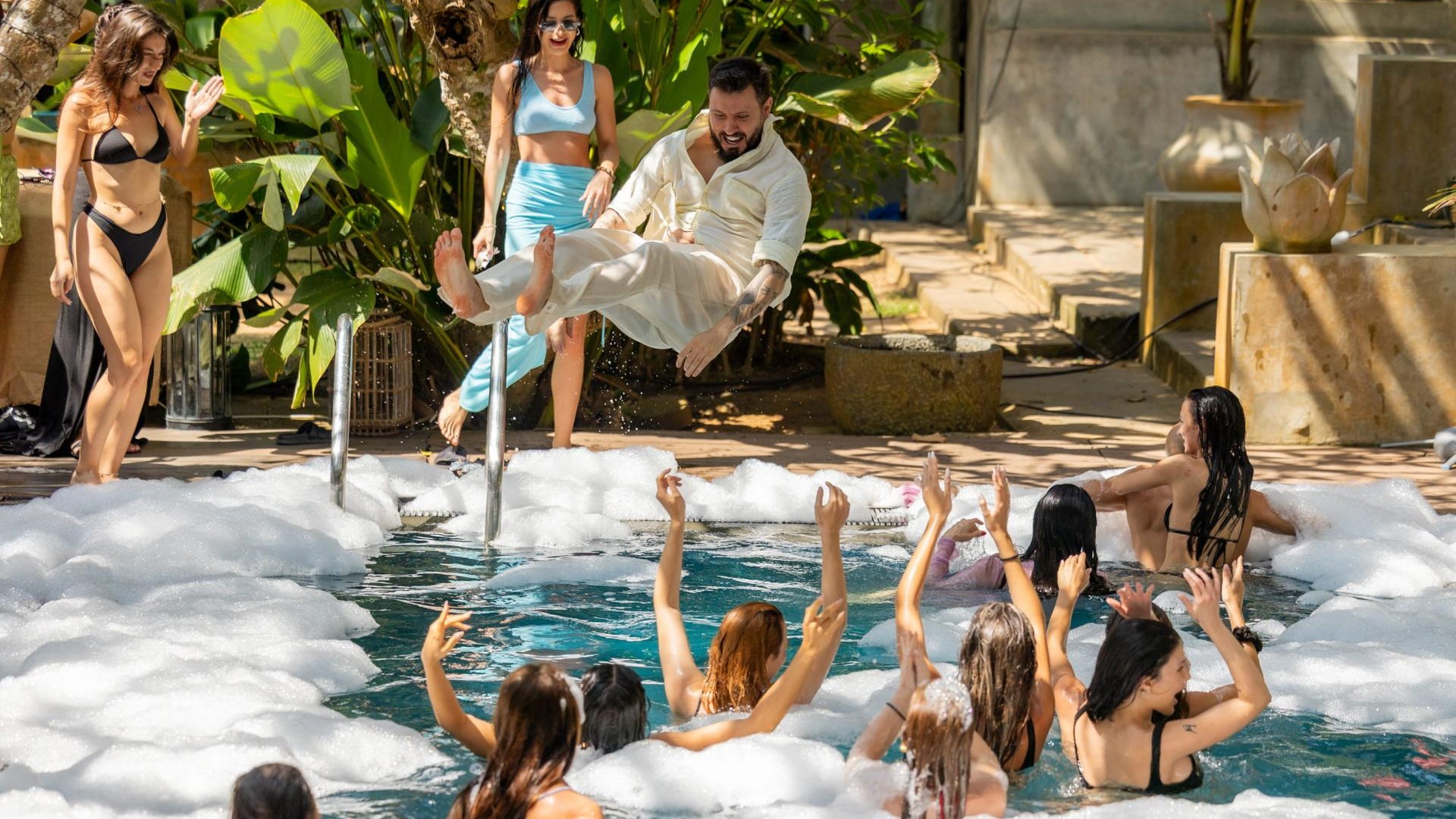 Мартин, Мартина и Любомира разбъркват картите в "Ергенът"