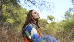 4 зодии, които използват астрологията като терапия, а не като магия