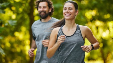 Експерт обясни дали е вярно, че колкото по-усилено тренираме, толкова повече се потим