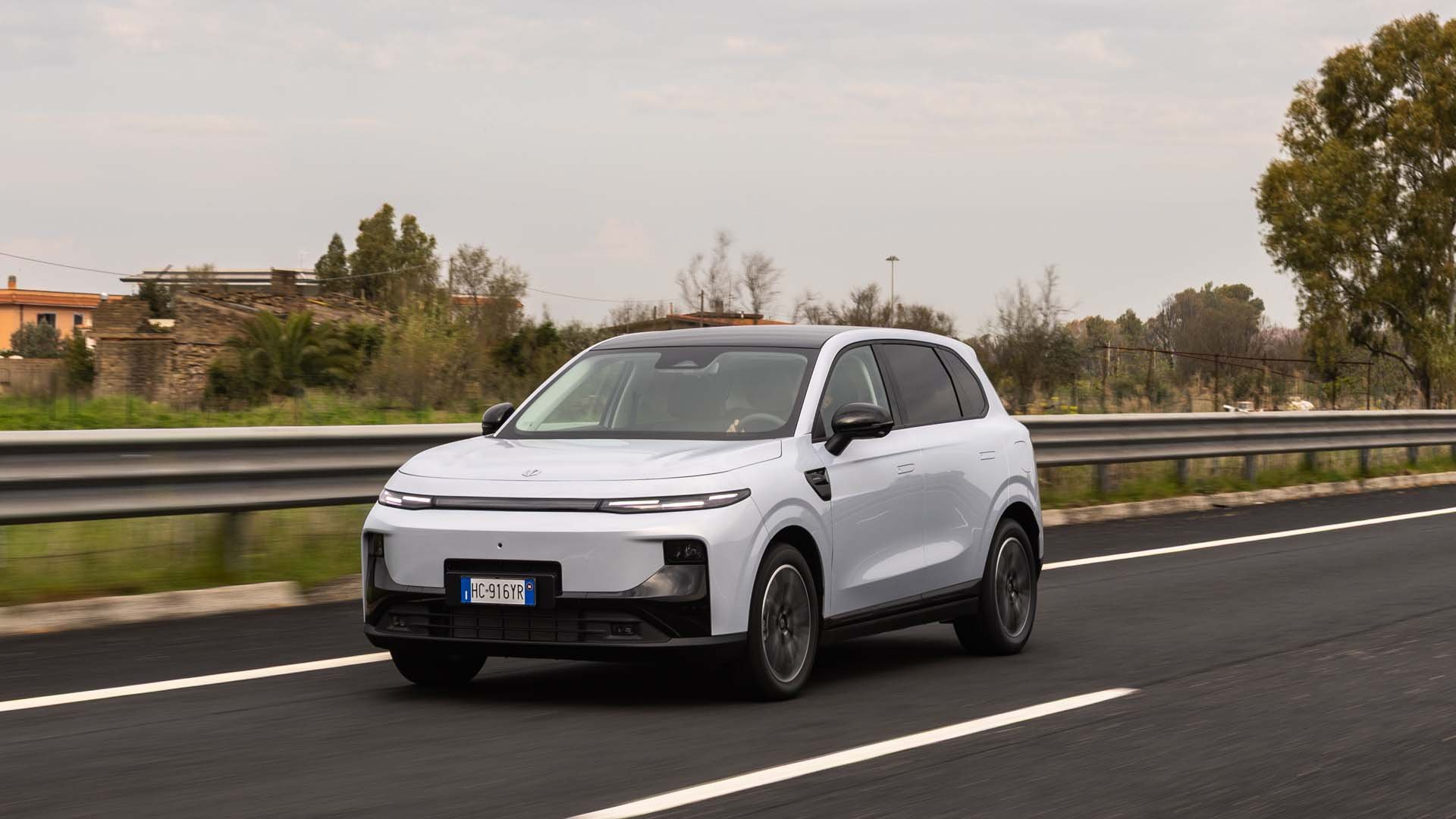 Leapmotor B10 Hybrid REEV