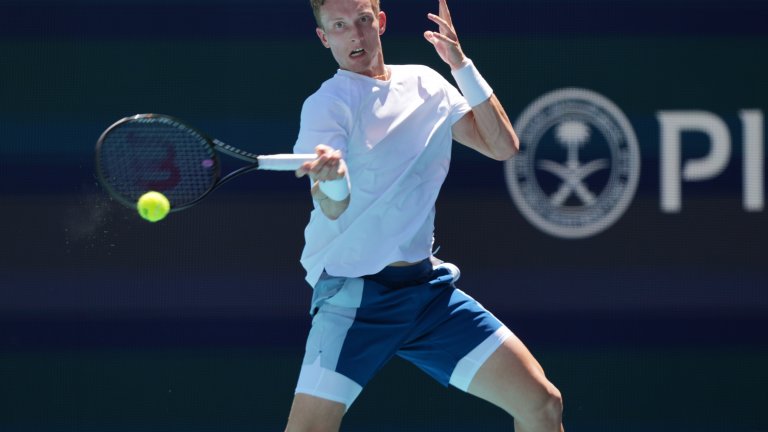 Лехечка разочарова американците и отстрани Тейлър Фриц в Маями