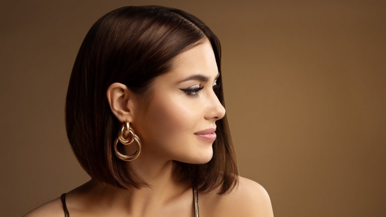 Къса коса за бала: Най-актуалните прически за 2026 г.