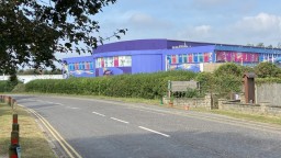 От оживен курорт до призрачно място: Какво се случи с ваканционния парк Понтинс?