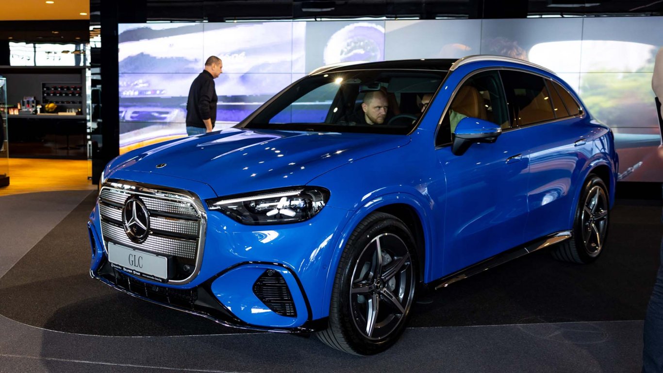 Премиерно представиха новия Mercedes-Benz GLC в България