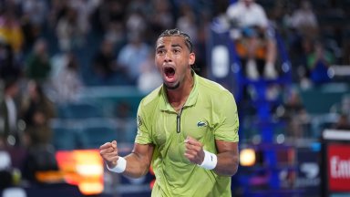 Французин и чех ще се борят за дебютен Мастърс финал в Маями