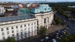 Ректорът на СУ прекрати договорите на декана и на заместник-деканите на Медицинския факултет