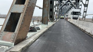 Отварят в двете посоки Дунав мост за Великден