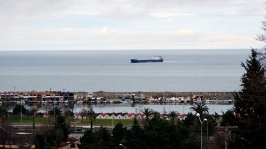 Три танкера са атакувани с дронове в Черно море близо до северното крайбрежие на Турция