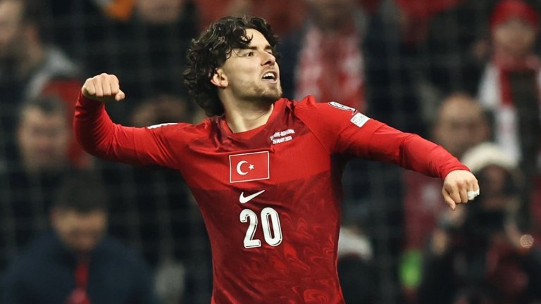 Миг на гениалност стигна - Турция пречупи Румъния и е на крачка от Мондиала