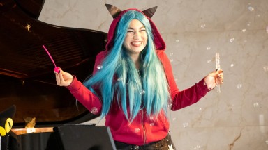 Анна Кадабра отново е в София с вълнуващи приключения за децата