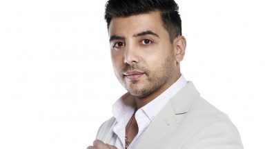 Аристос Константину открива концерта на Деспина Ванди на 23 април в София