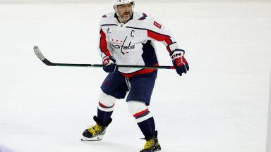 Феноменът Овечкин е неудържим и оглави поредна класация