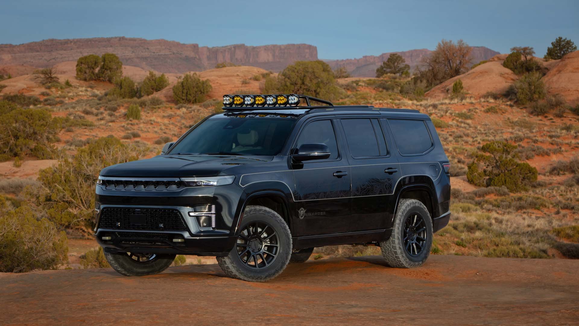 Jeep Grand Wagoneer Commander Concept 