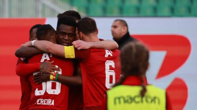 Кошмара вкара 4 гола при победа на ЦСКА в контрола