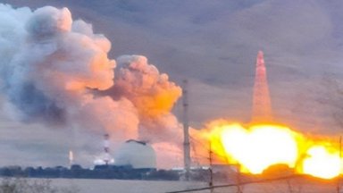 Израел удари ядрен реактор с тежка вода и завод за уранова руда в Иран