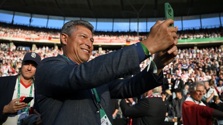 Балъков на 60: Мощният двигател на "златната" българска футболна машина