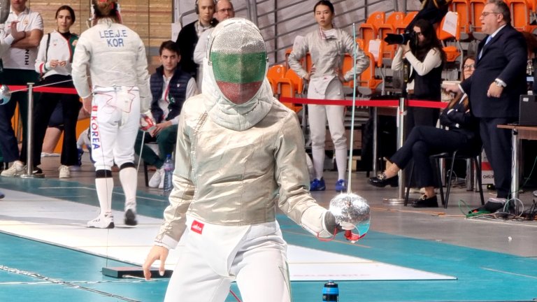 Йоана Илиева със сребърен медал от Световната купа по фехтовка в Ташкент