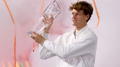 Пълна доминация: Синер "затвори" първия Слънчев дубъл в историята без загубен сет