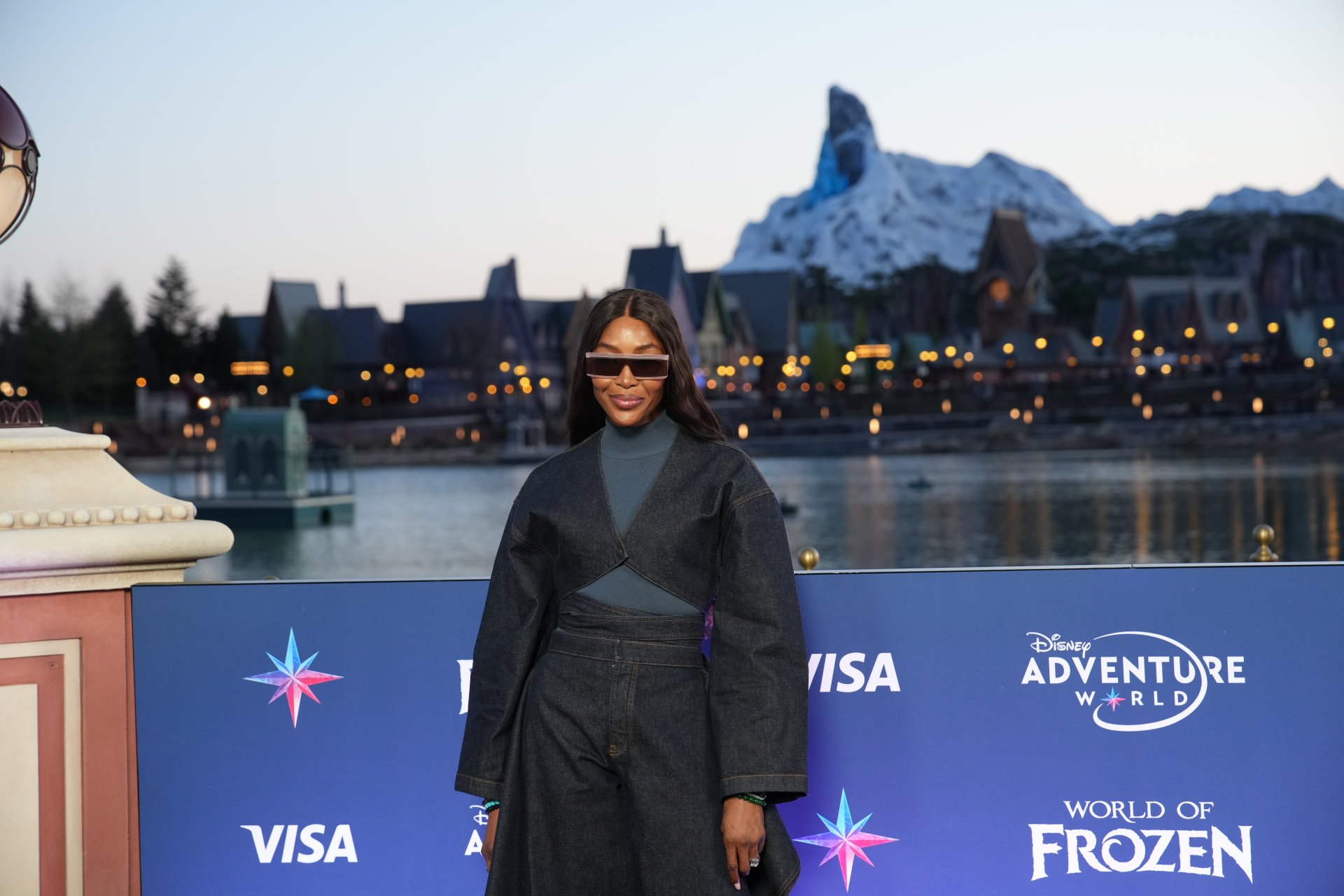 Наоми Кембъл беше сред специалните гости