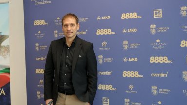 Стилиян Петров събира куп звезди в благотворителен "Мач на надеждата" в Бургас