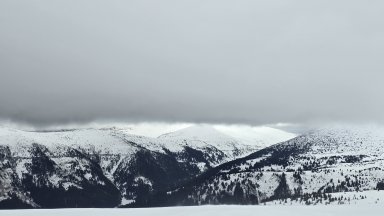 Опасно време в планините, условията за туризъм са лоши