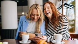 Астролог посочи зодиите, които обичат да си правят шеги с всички