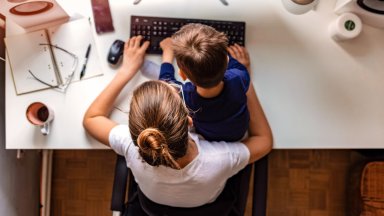 Как трябва да се отнася работодателят към работещи родители