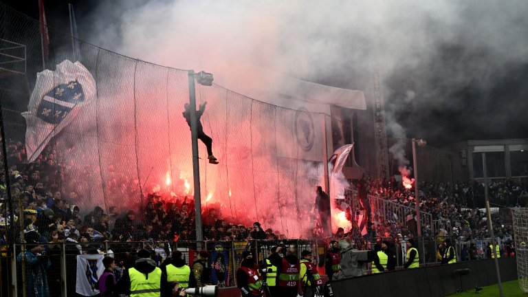 Сараево не спа: Над 150 хиляди празнуваха класирането на Мондиал по улиците