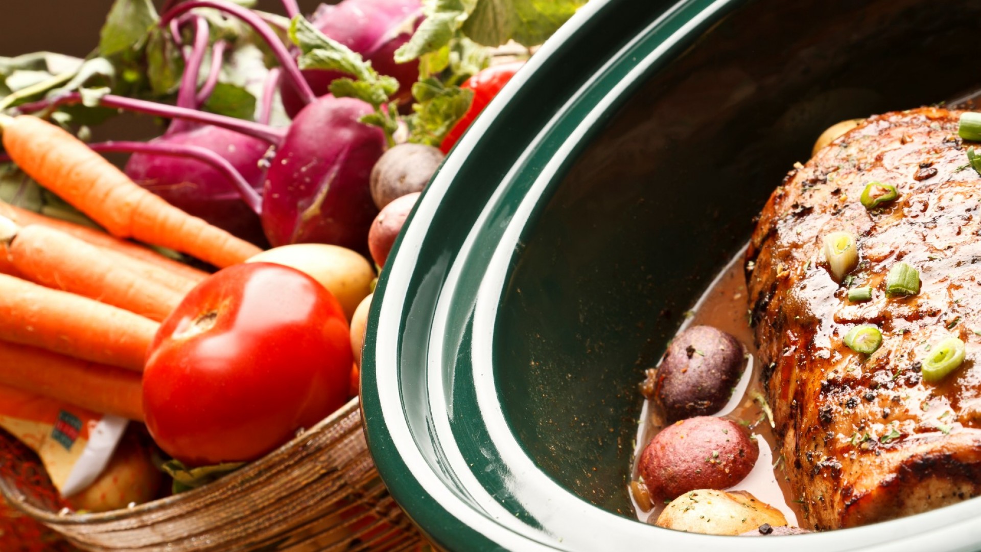 Необходимо ли е винаги да добавяте течност на ястията в уреда за бавно готвене