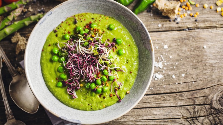 Зелена феерия: Крем супа от грах
