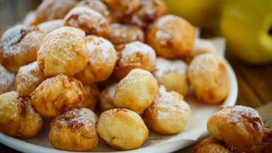 Пържени топчета от извара