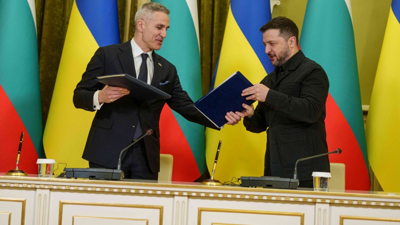 Управляващата коалиция взе решение относно десетгодишно споразумение с Украйна