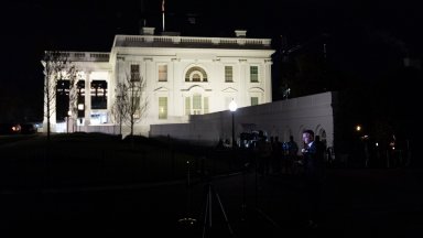 Засилена охрана след нощна стрелба до Белия дом, "Сикрет Сървис" издирва заподозрян