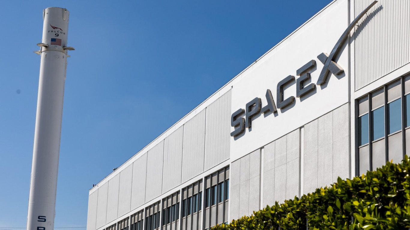 Разследване на смъртен случай в базата Starbase на SpaceX