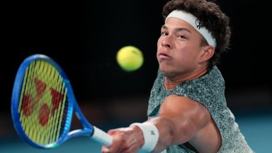 Американските тенисисти вървят по план в Хюстън